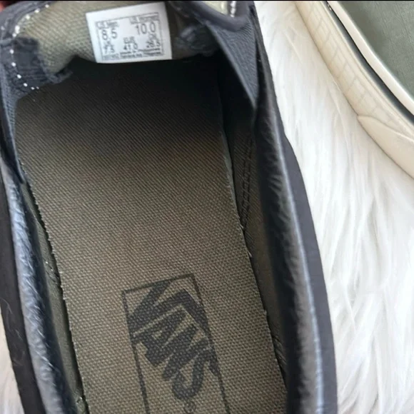 VAN’S | Men’s Classic Slip-On 66 Supply Sneakers |Vetiver Black Green | Size 8.5 - Picture 13 of 13